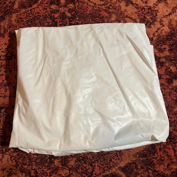 5 NRG Reusable Protective Massage Table Cover - Picture 3 of 3